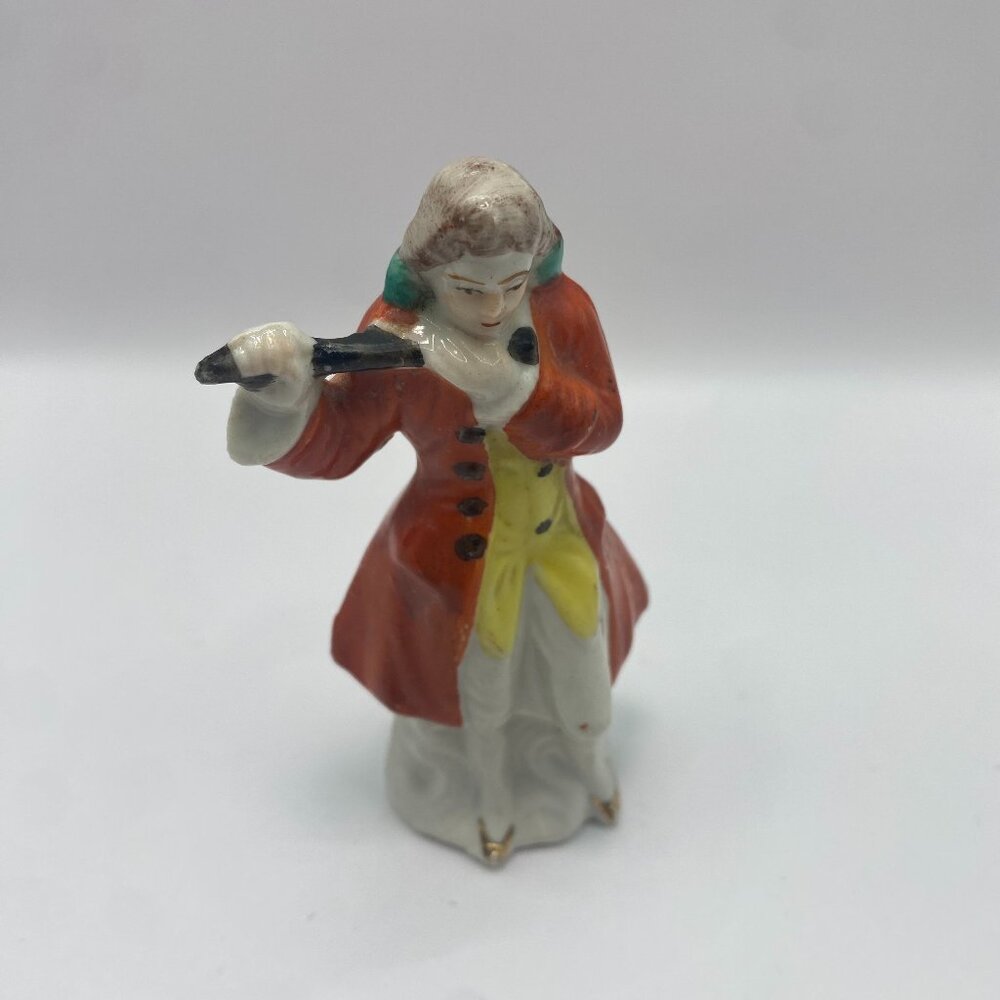 Goldcastle Japan Vintage Flute Player